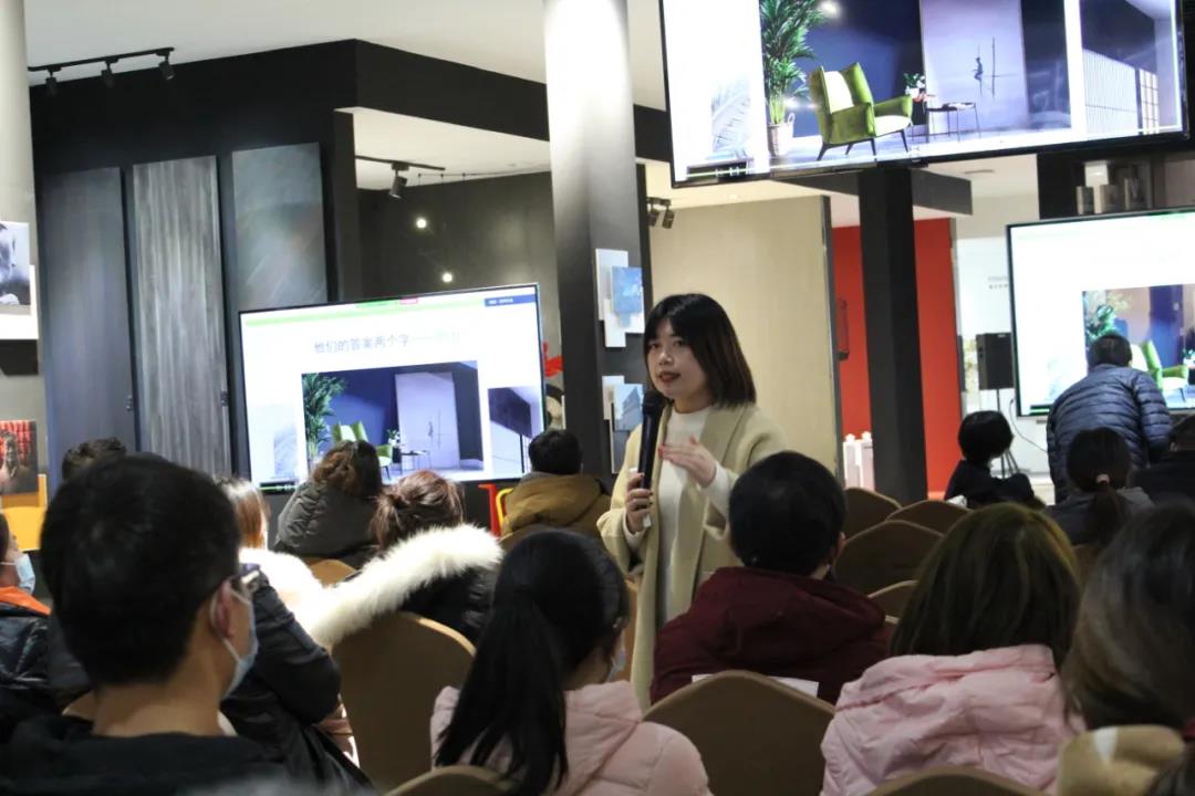 恭喜！華洲木業(yè)（陜西）運(yùn)營中心首航儀式暨供應(yīng)鏈賦能模式發(fā)布會圓滿舉辦！(圖5)