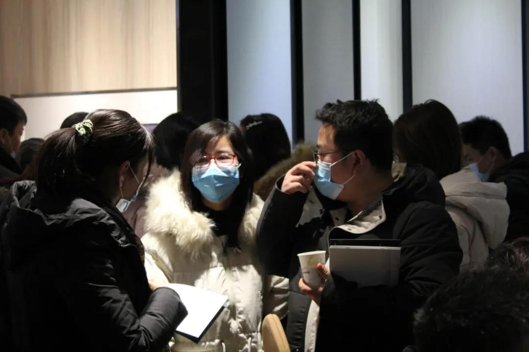 恭喜！華洲木業(yè)（陜西）運(yùn)營中心首航儀式暨供應(yīng)鏈賦能模式發(fā)布會圓滿舉辦！(圖19)